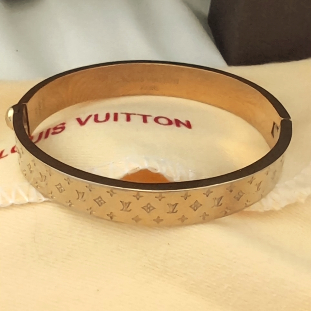 Louis Vuitton Nanogram Bracelet M Gold